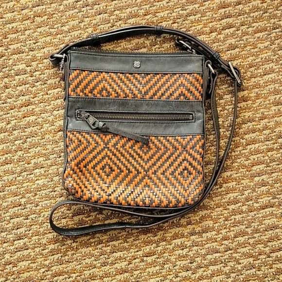 Elliott Lucca 8x9 Leather Crossbody Bag Brown Black Weave - Picture 6 of 6